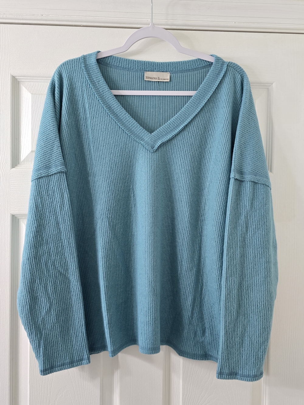 NWOT Zenana Brushed Microfiber Long Sleeve V-Neck Teal Top - 1X